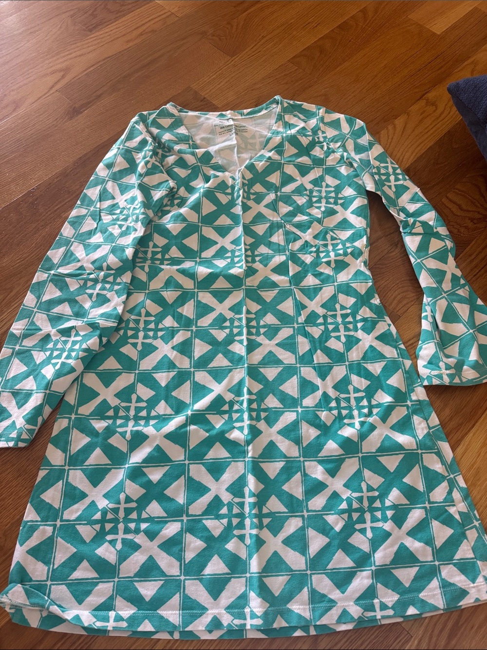 MAHI GOLD Teal and White Geometric Long Sleeve Dress